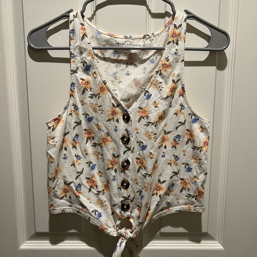 Spaghetti strap cropped tank
